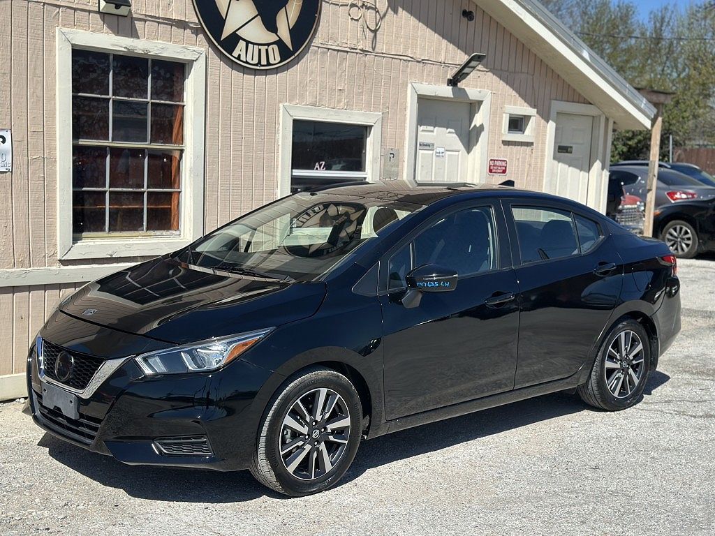 2021 NISSAN Versa