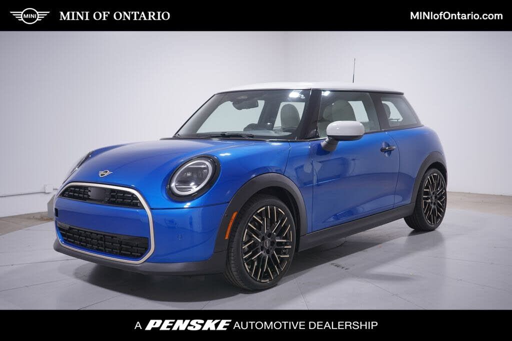 2025 MINI Hardtop
