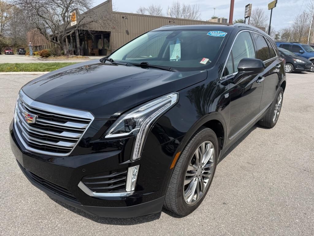 2017 CADILLAC XT5