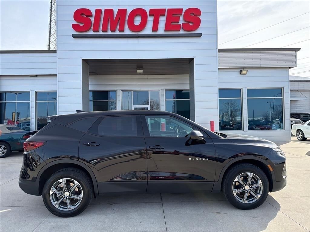 2025 CHEVROLET Blazer