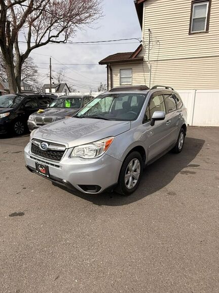 2015 SUBARU Forester