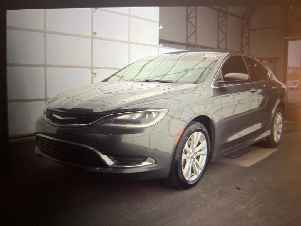 2015 CHRYSLER 200