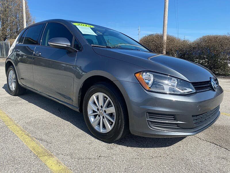 2015 VOLKSWAGEN Golf