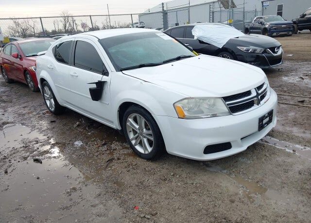 2012 DODGE Avenger