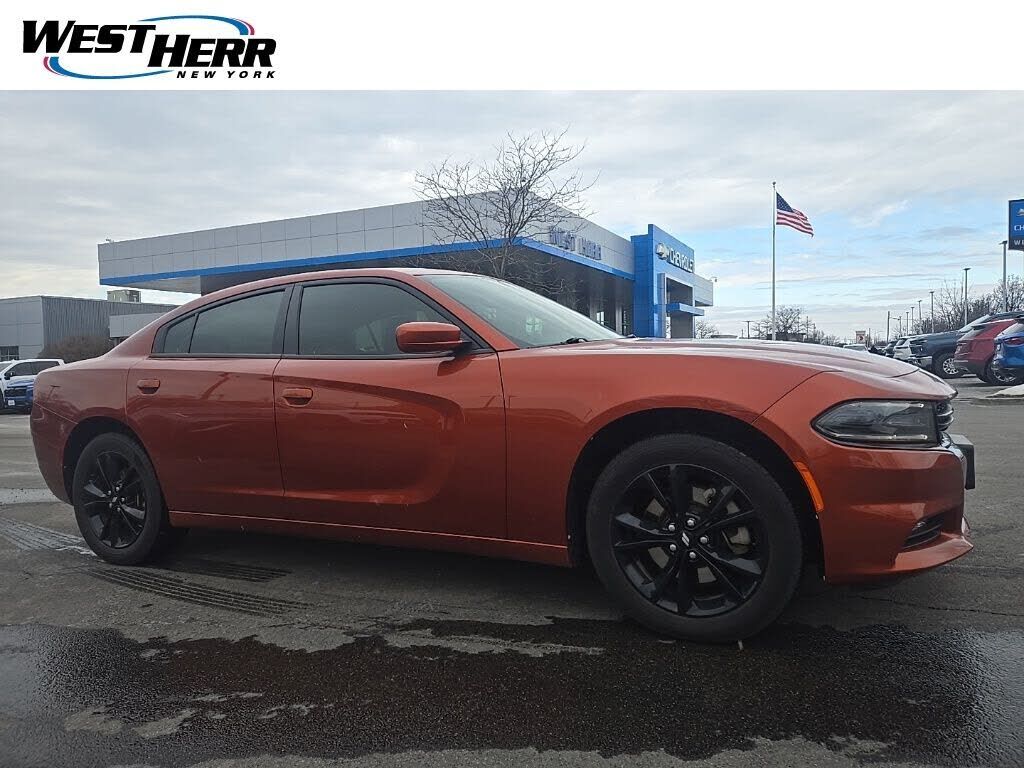 2021 DODGE Charger