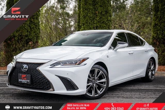 2019 LEXUS ES
