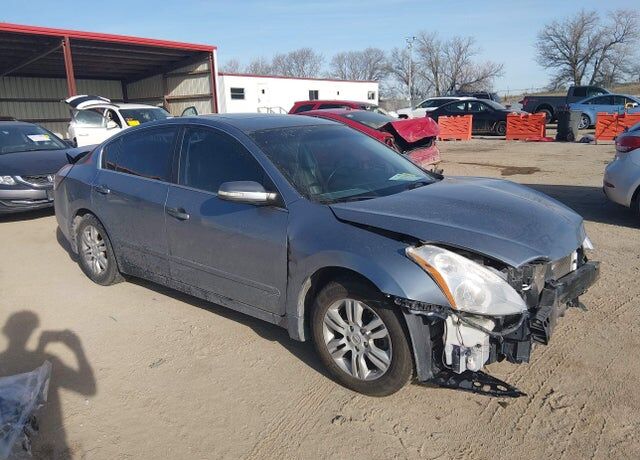 2012 NISSAN Altima