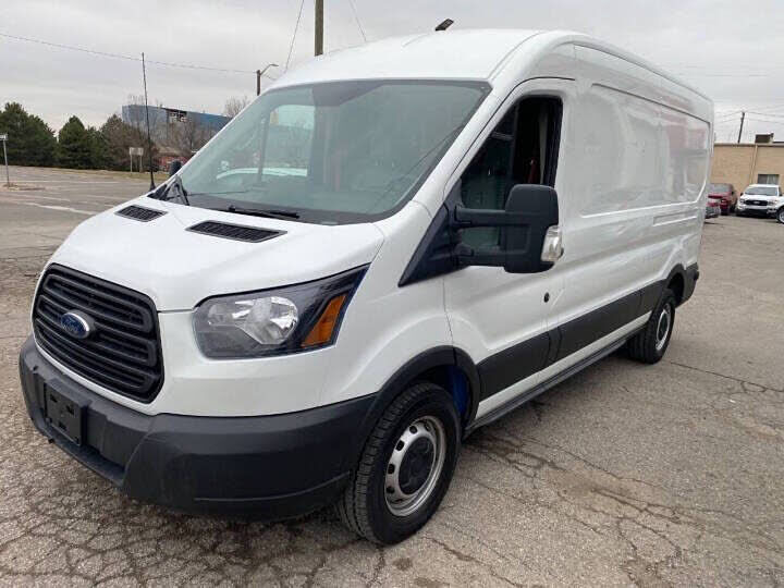 2019 FORD Transit