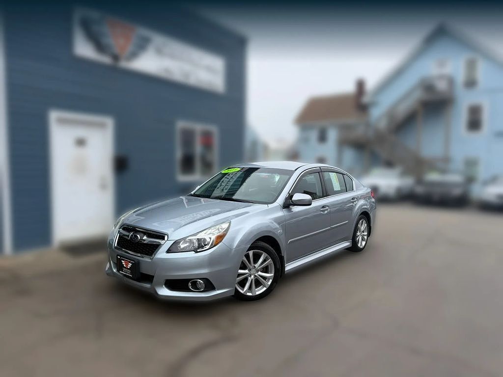 2013 SUBARU Legacy