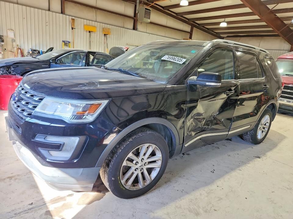 2016 FORD Explorer