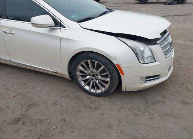 2013 CADILLAC XTS