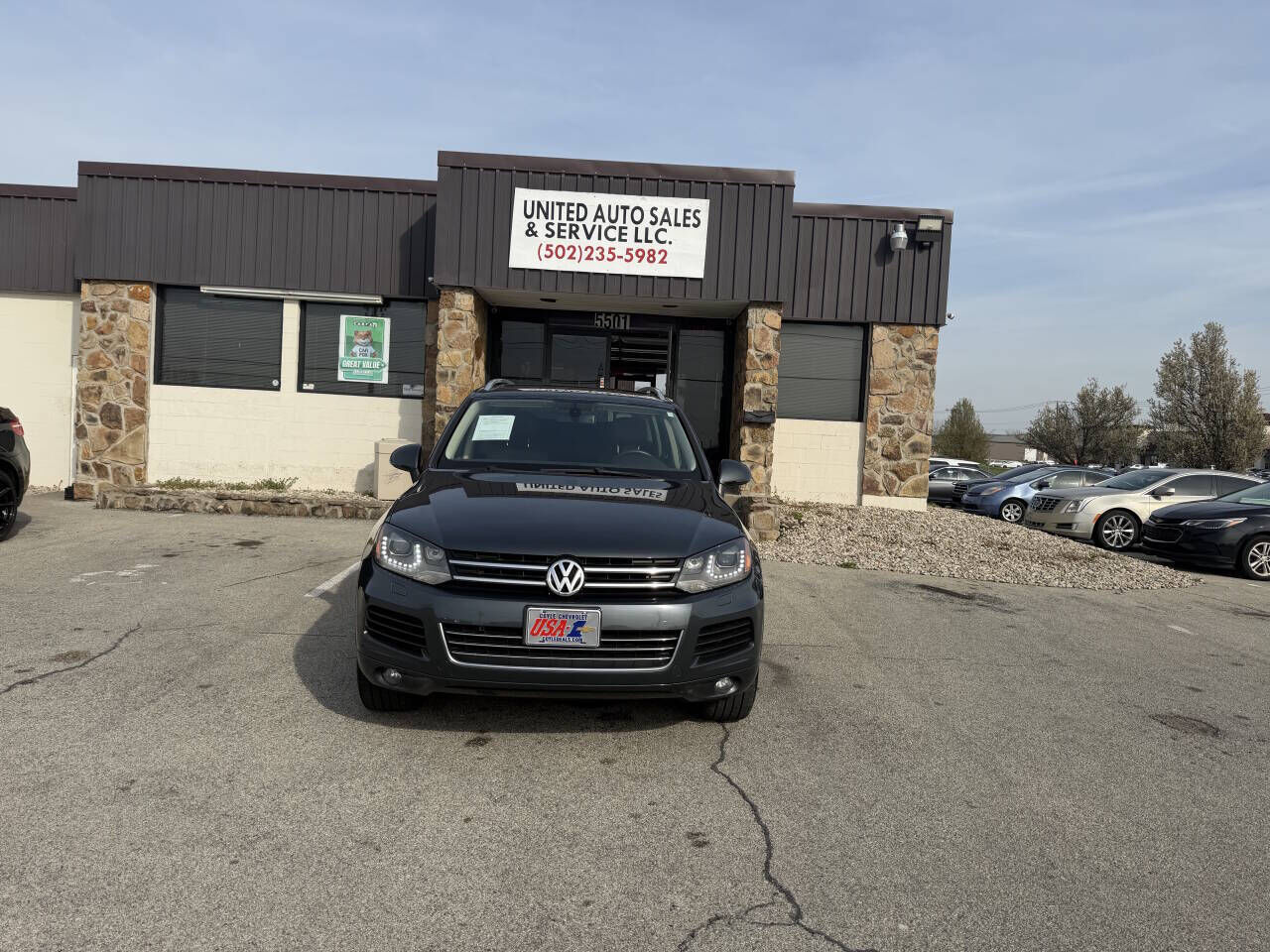 2012 VOLKSWAGEN Touareg