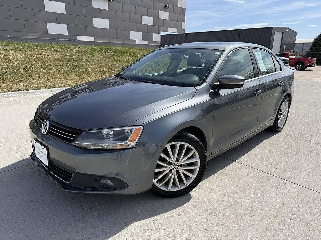 2014 VOLKSWAGEN Jetta