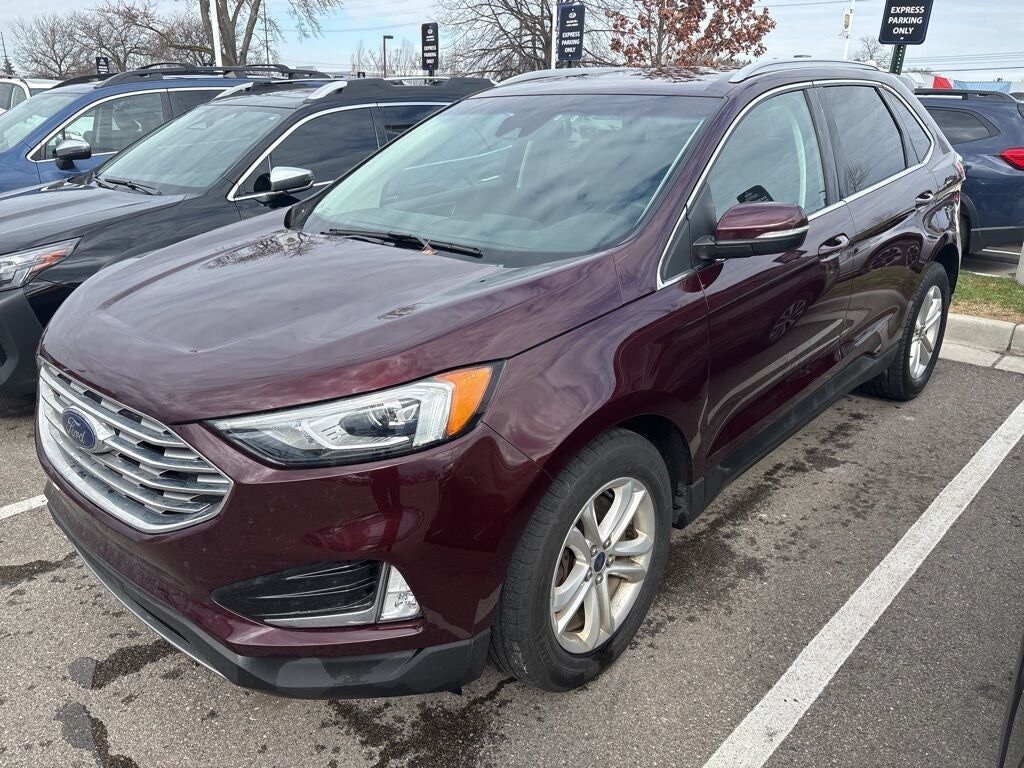 2020 FORD Edge