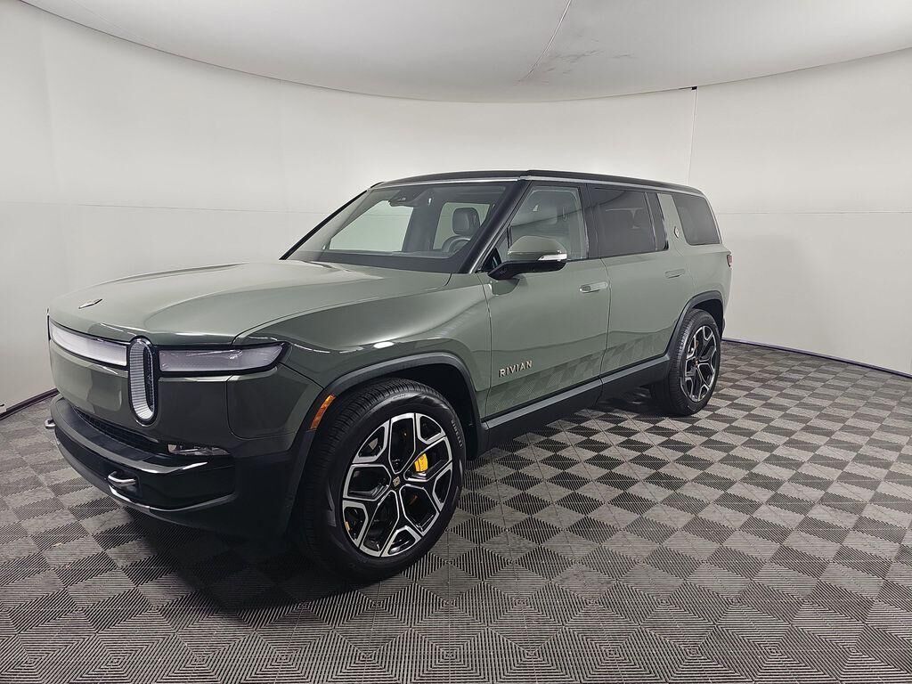 2022 RIVIAN R1S