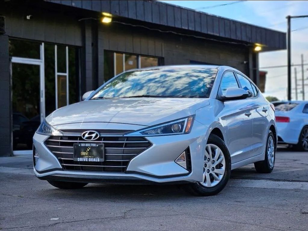 2019 HYUNDAI Elantra