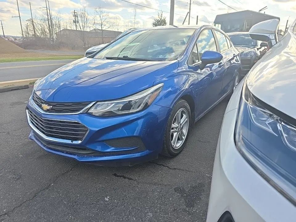 2018 CHEVROLET Cruze