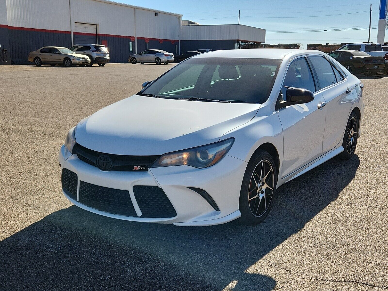 2016 TOYOTA Camry