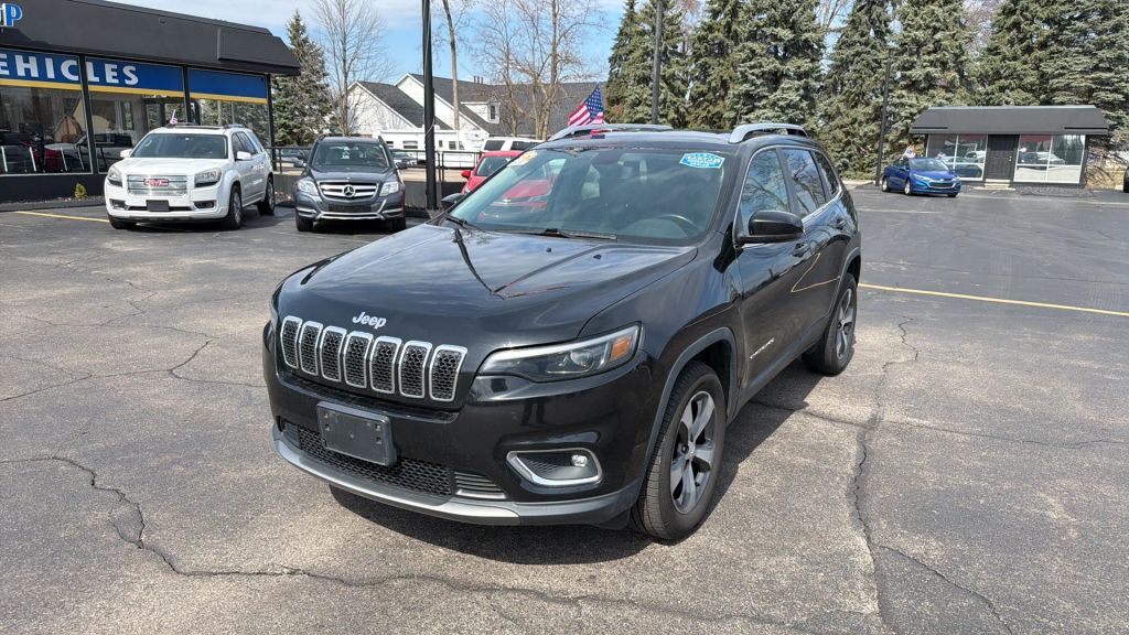 2019 JEEP Cherokee