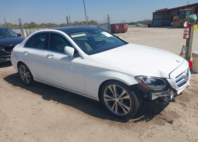 2016 MERCEDES-BENZ C-Class