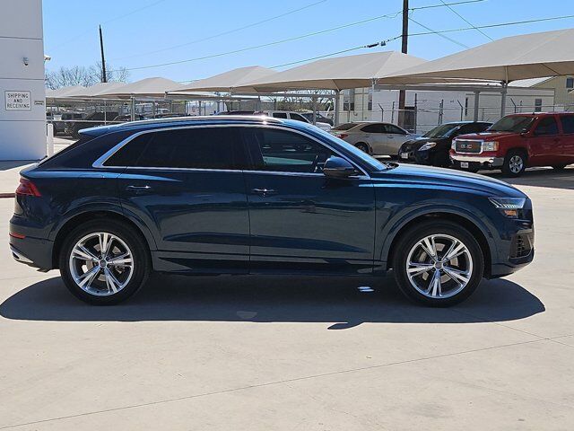 2021 Audi Q8
