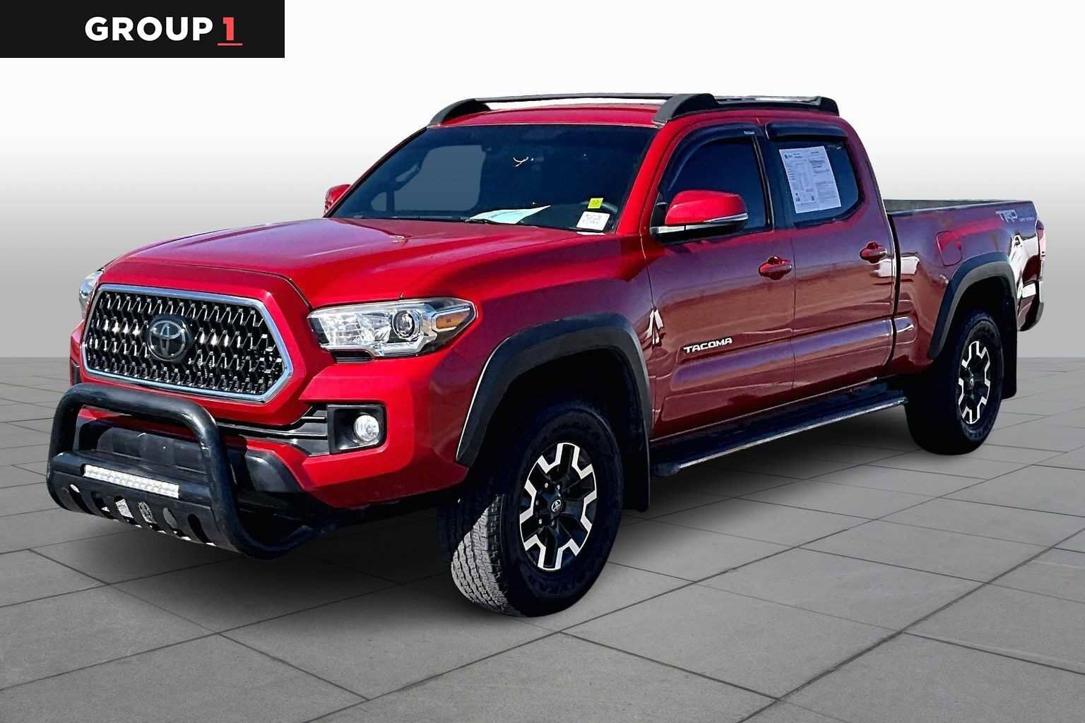 2018 TOYOTA Tacoma