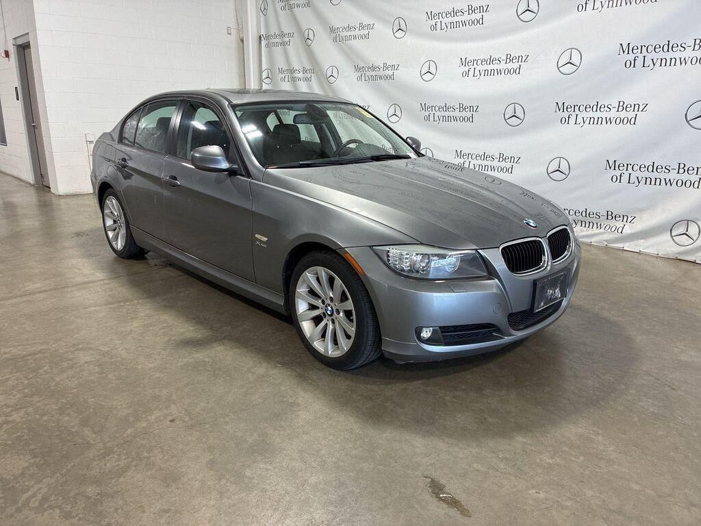 2011 BMW 3 Series