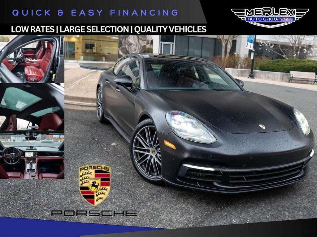 2018 PORSCHE Panamera