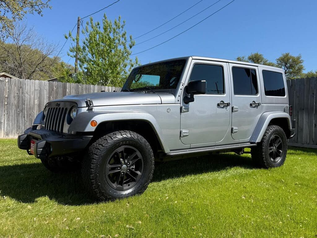 2017 JEEP Wrangler