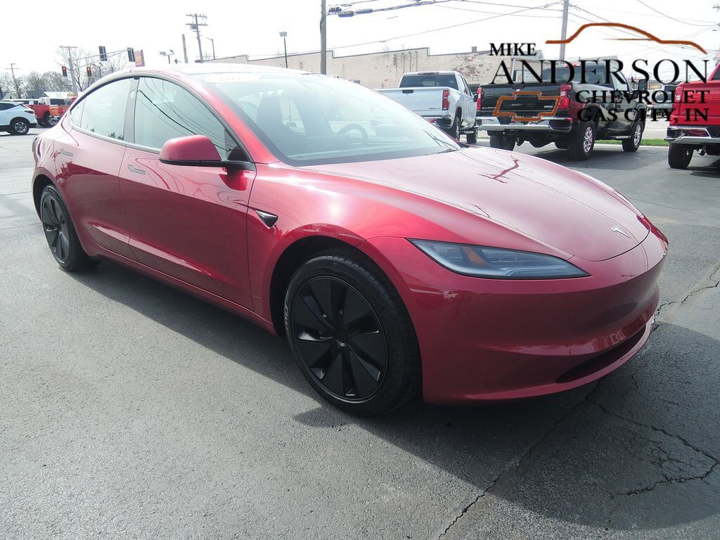 2025 TESLA Model 3