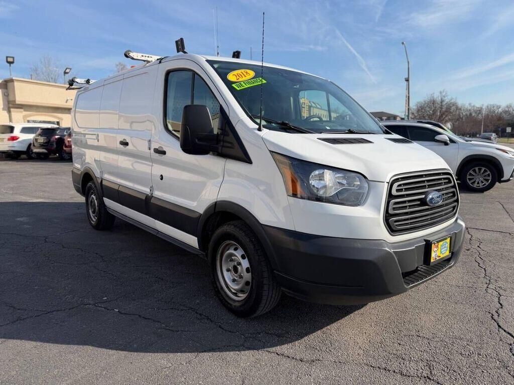 2018 FORD Transit