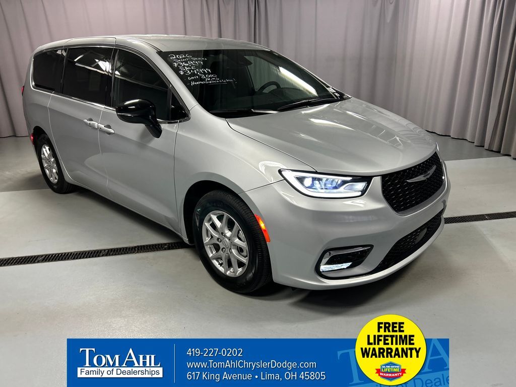 2026 CHRYSLER Pacifica