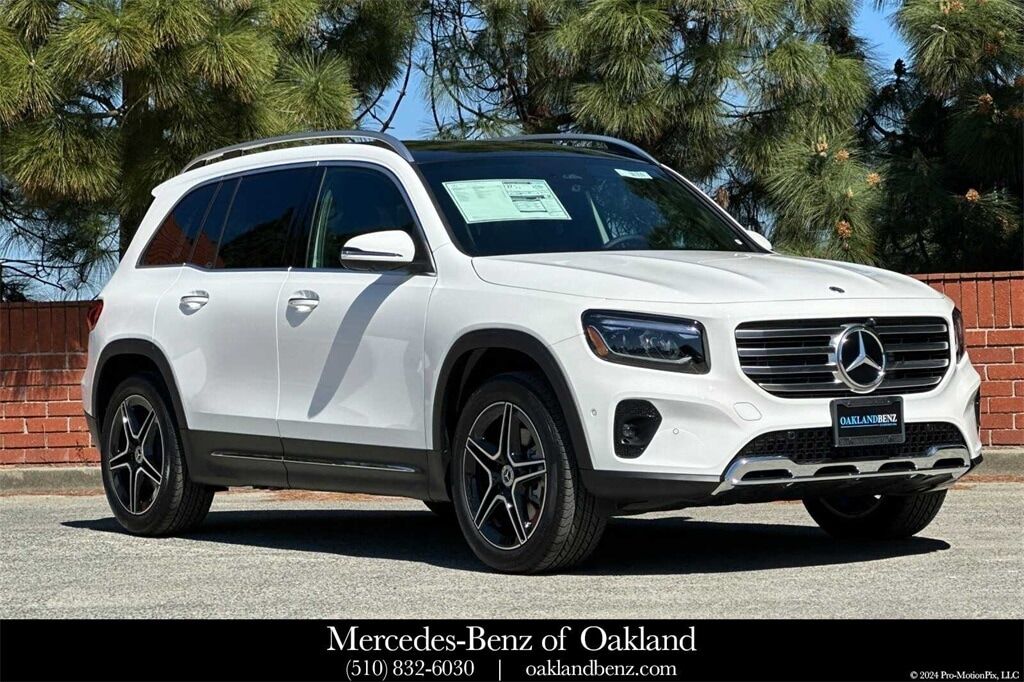 2026 MERCEDES-BENZ GLB-Class