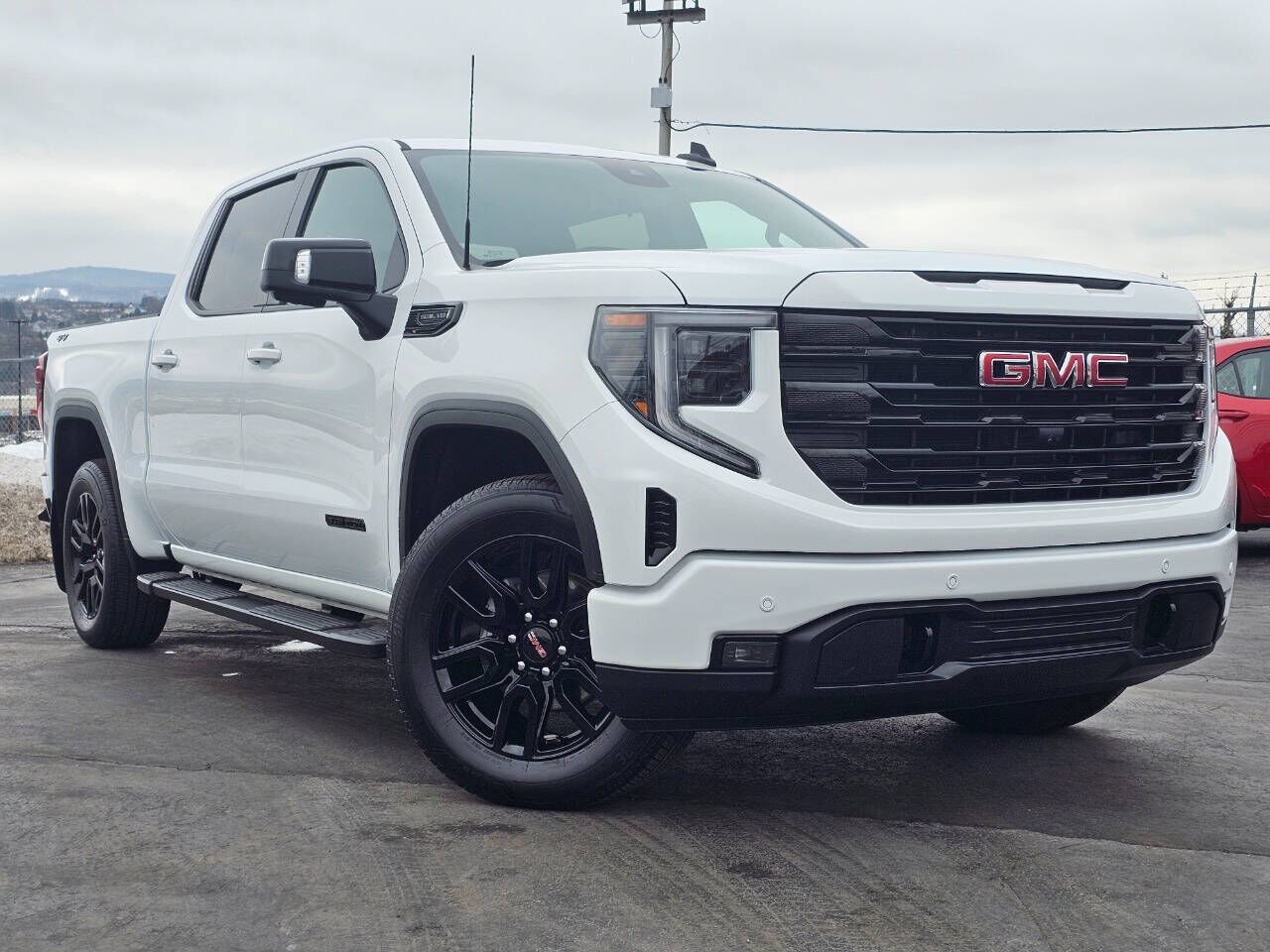 2024 GMC Sierra