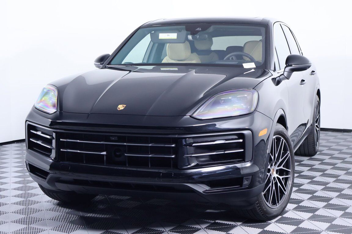 2026 PORSCHE Cayenne