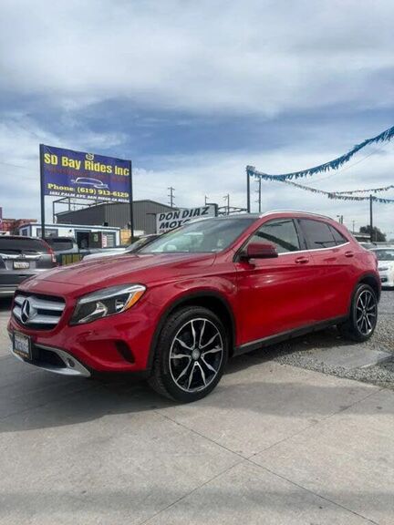2016 MERCEDES-BENZ GLA-Class