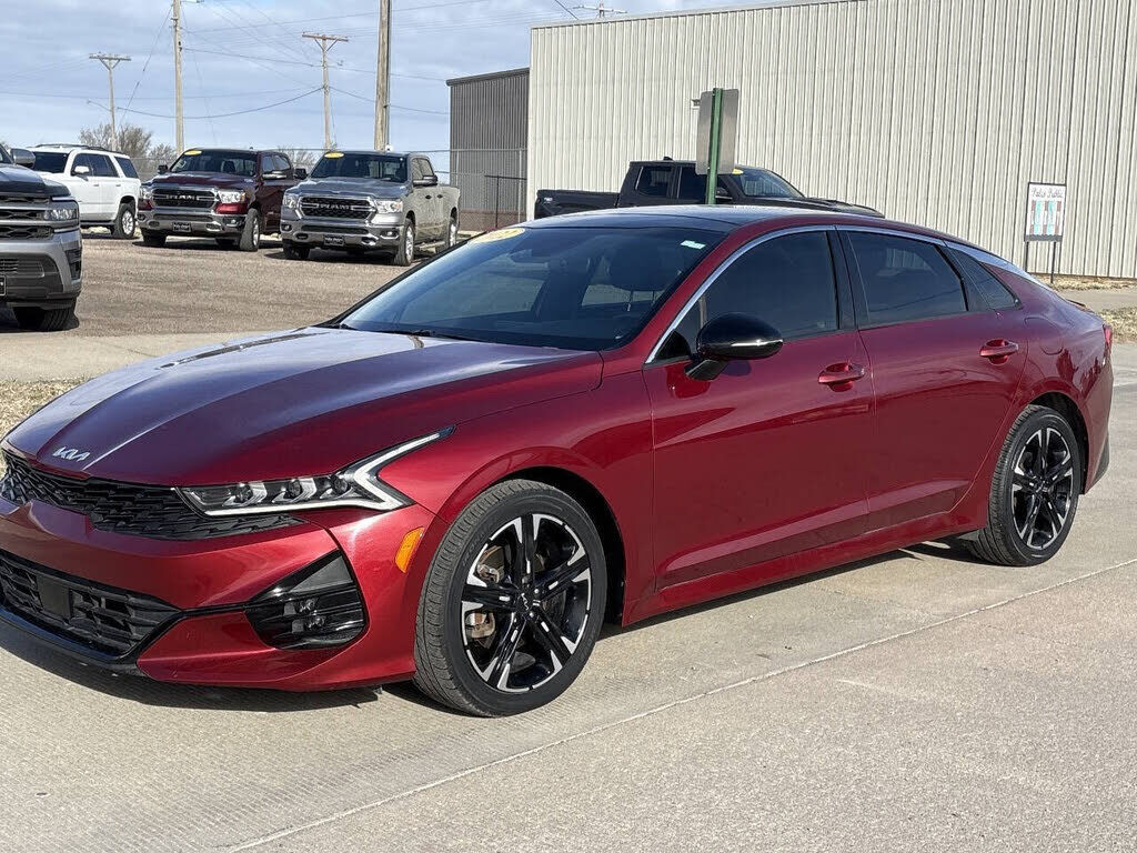2022 KIA K5