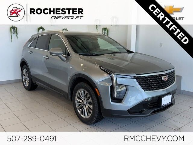2025 CADILLAC XT4