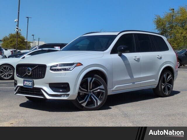 2021 VOLVO XC90