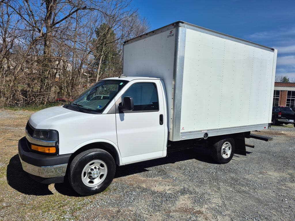 2021 CHEVROLET Express