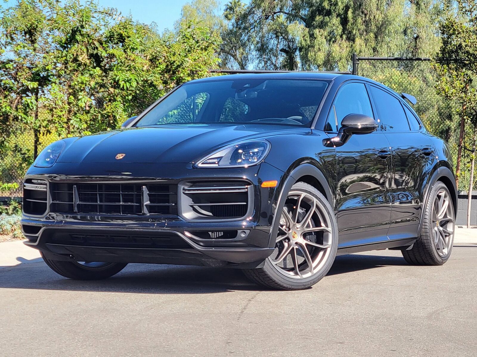2023 PORSCHE Cayenne