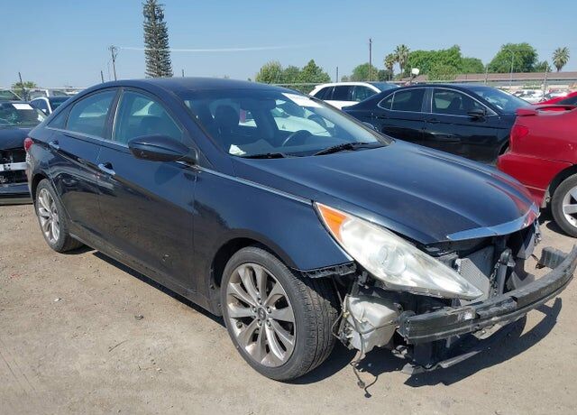 2011 HYUNDAI Sonata