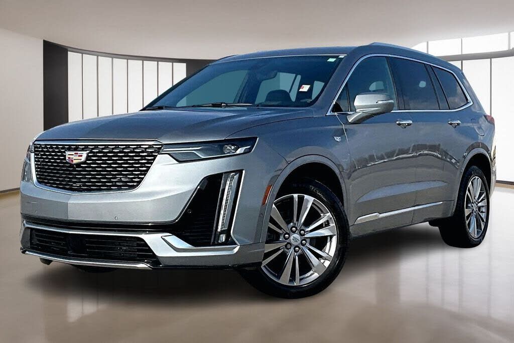 2024 CADILLAC XT6