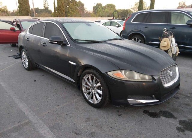 2013 JAGUAR XF