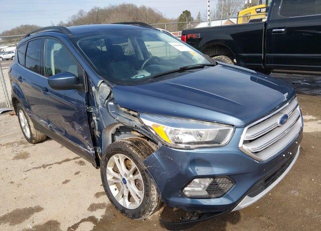 2018 FORD Escape