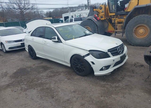 2009 MERCEDES-BENZ C-Class