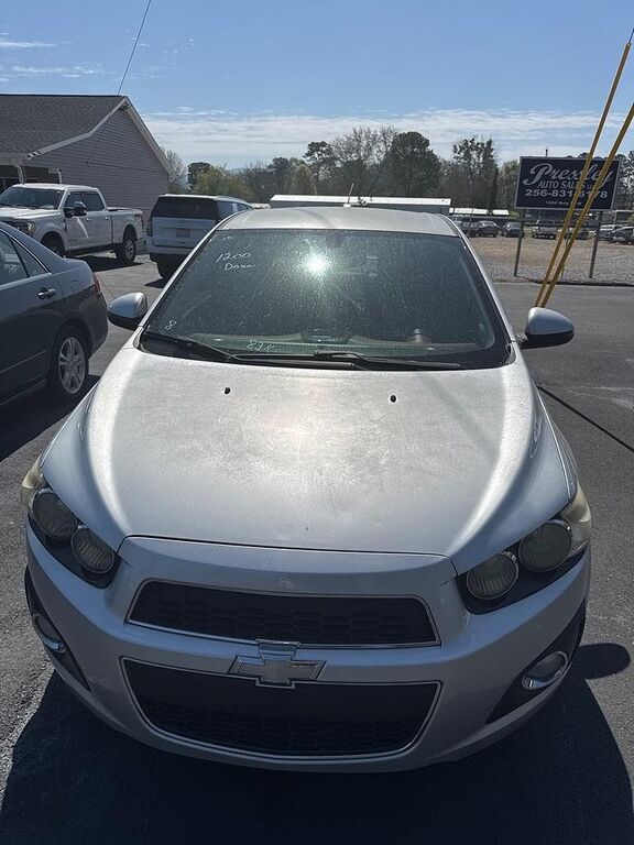 2015 CHEVROLET Sonic