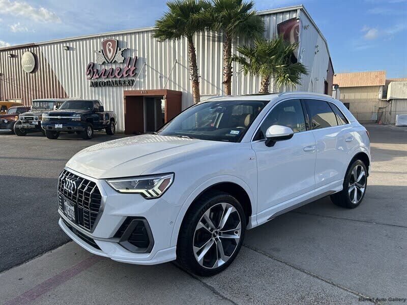 2020 AUDI Q3