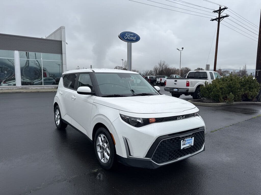 2023 KIA Soul