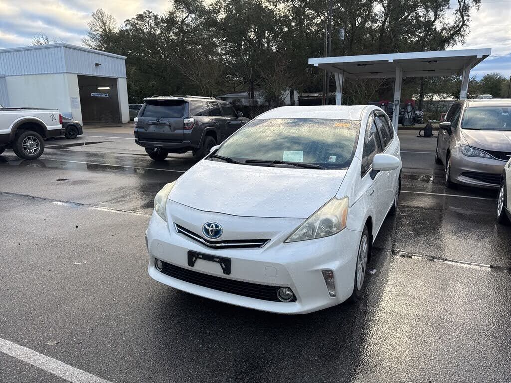 2014 TOYOTA Prius